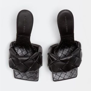 BOTTEGA VENETA Sandals